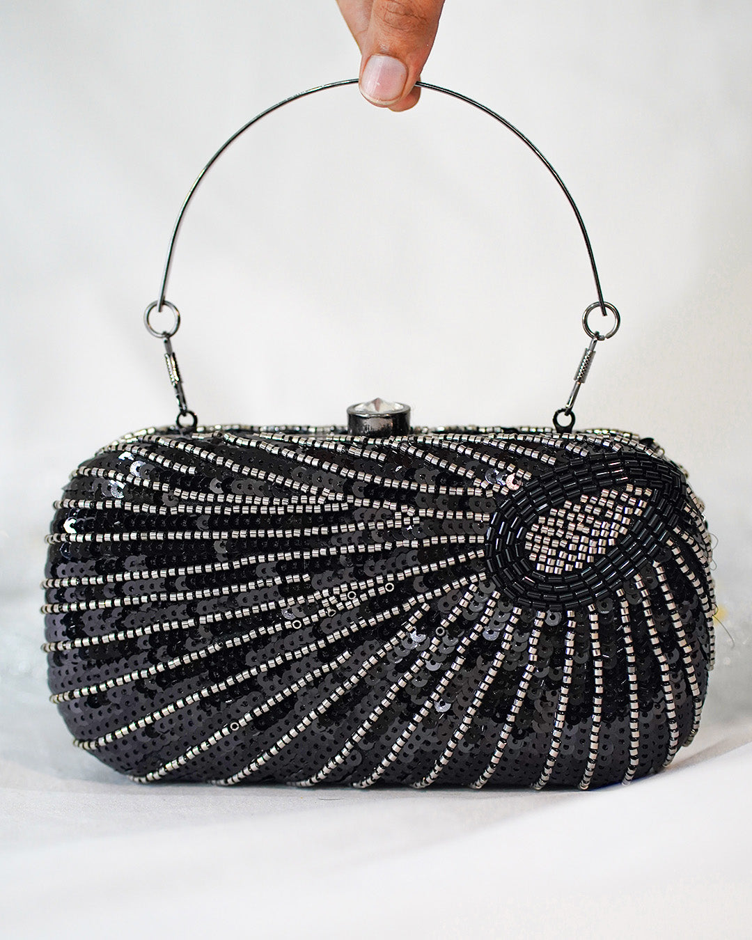 Pearl Elegance Clutch Black
