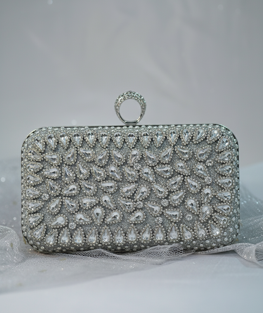 Gleamira Clutch Silver